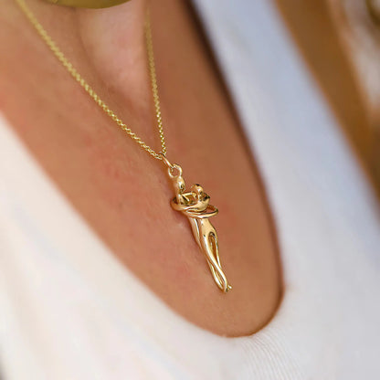 Infinity Hug Pendant